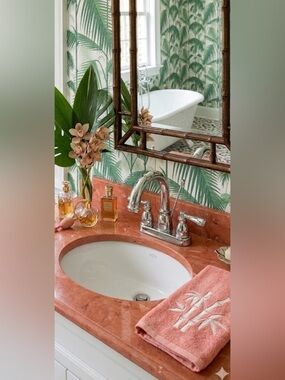 Peerless bathroom sink Faucet silver